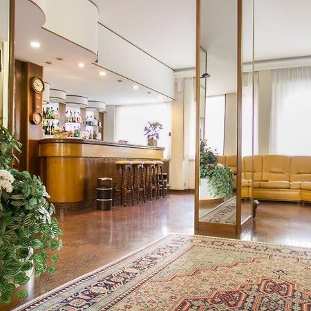 Hotel Mantegna Μάντοβα Εξωτερικό φωτογραφία