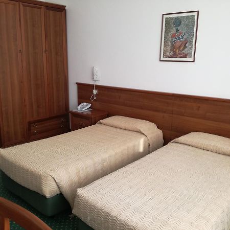 Hotel Mantegna Μάντοβα Εξωτερικό φωτογραφία