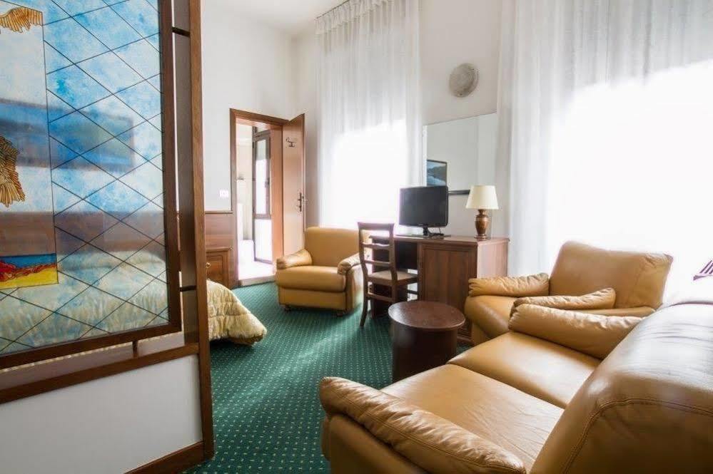 Hotel Mantegna Μάντοβα Εξωτερικό φωτογραφία