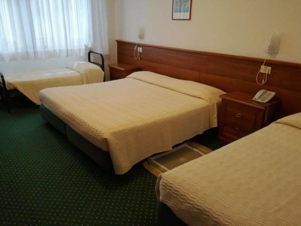 Hotel Mantegna Μάντοβα Εξωτερικό φωτογραφία